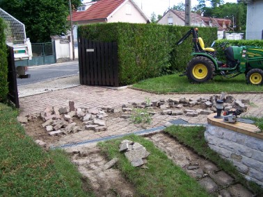 Aube Terrassement Aménagement de cour enrobé 7
